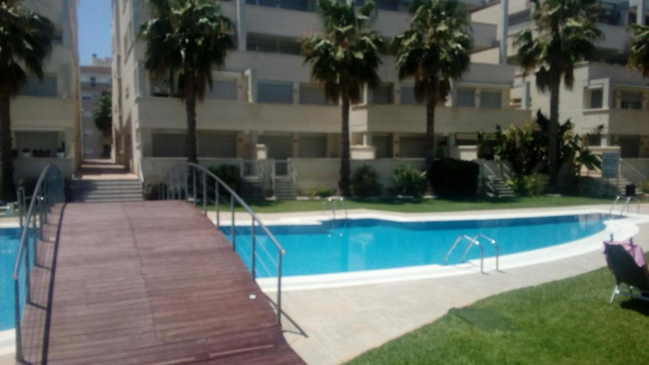 Elegance * Denia